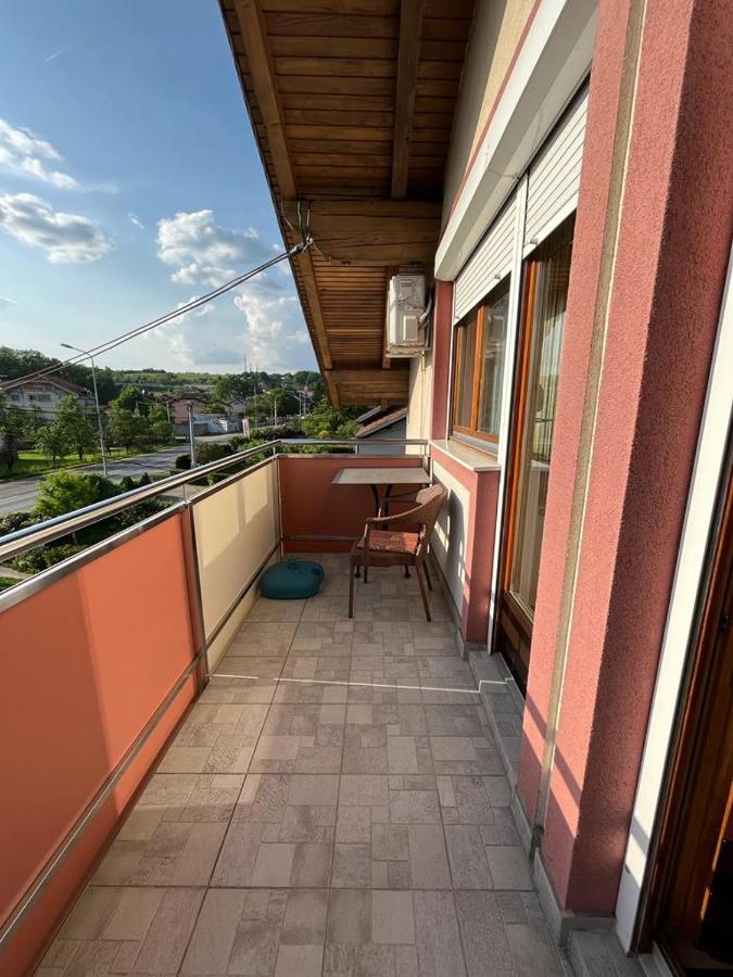 Apartmani M&D Laktaši Εξωτερικό φωτογραφία